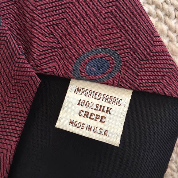 50% Off 🏷 Yves Saint Laurent - Made in USA - Picture 3 of 3